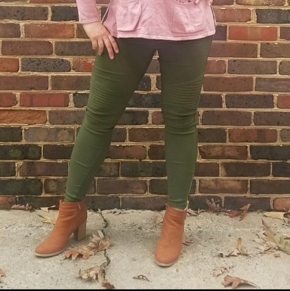 RELISTED Burgundy moto biker jegging with zipper - Picture 4 of 8